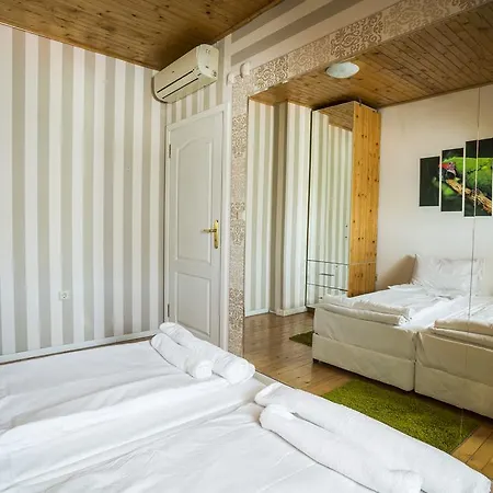 Esenss Two Level *